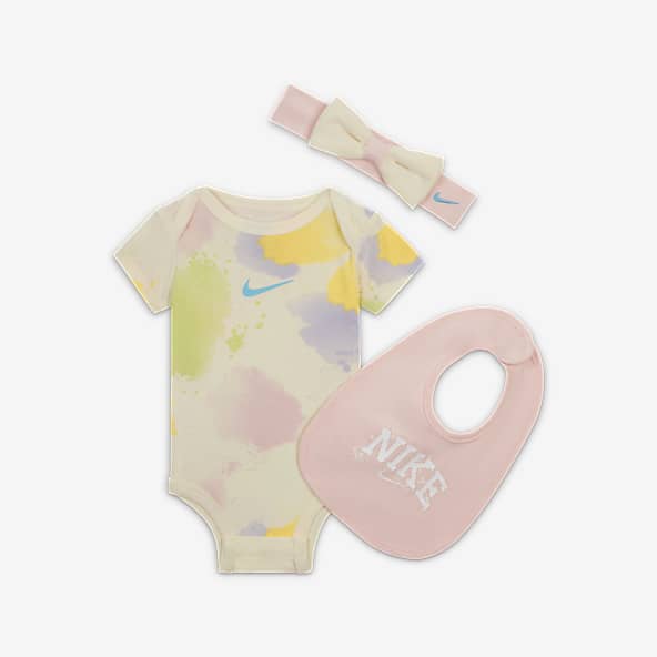 Nike newborn outfit girl 2025